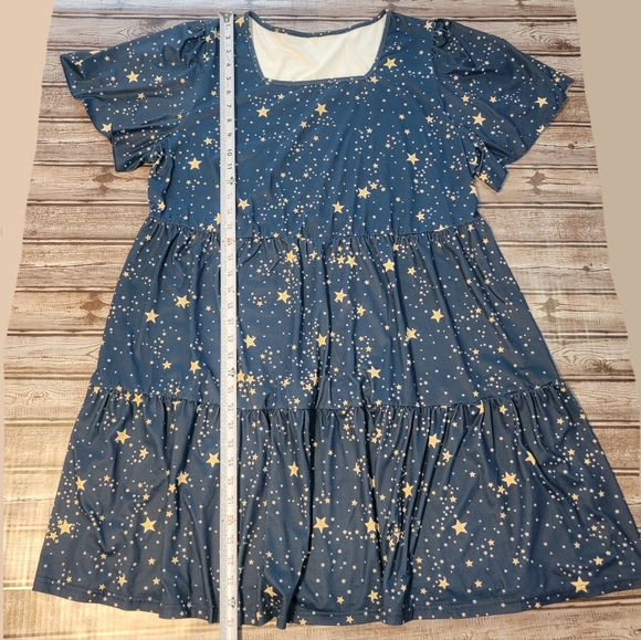 Navy Blue Tiered Dress With Gold Star Pattern Size 1X - Picture 6 of 7